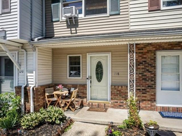 Condo for sale in Hackettstown, New Jersey