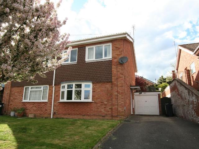 Apartment for rent in Barnard's Green, Forthampton