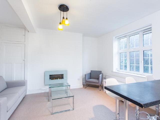 House for rent in Somers Town, Greater London