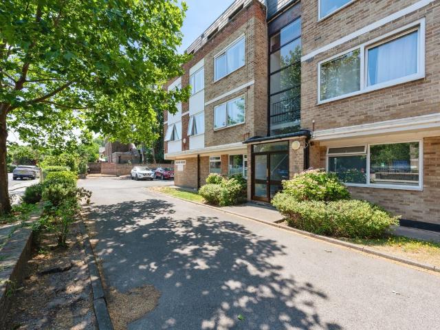 House for rent in St Margarets, Greater London