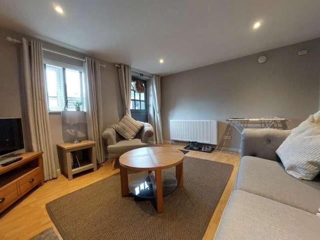 House for rent in Burland and Acton
