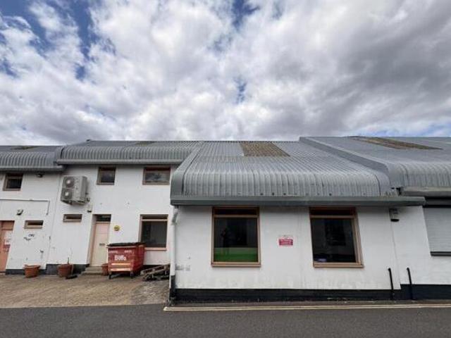 House for rent in Brentford End, Greater London