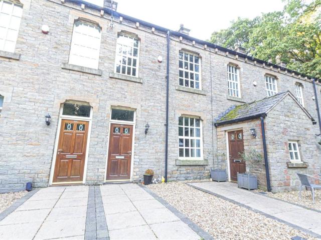 House for rent in Golcar, Kirklees