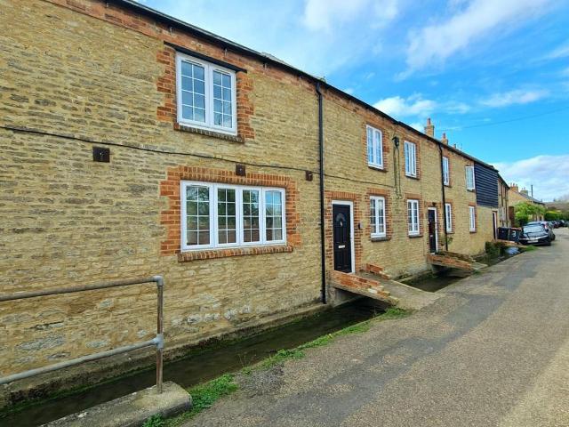 House for rent in Harrold, Bedford
