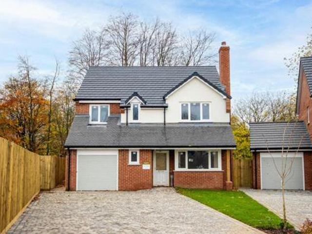 House for sale in Brownhills, West Midlands