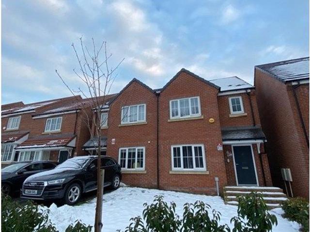 House for rent in Churwell, West Yorkshire