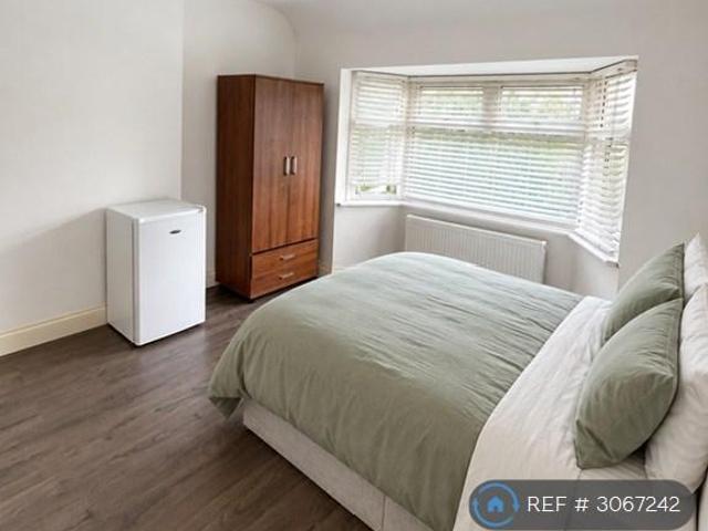 House for rent in London Borough of Brent, Greater London