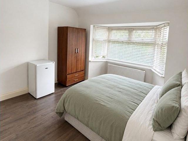 Room for rent in London Borough of Brent, Greater London