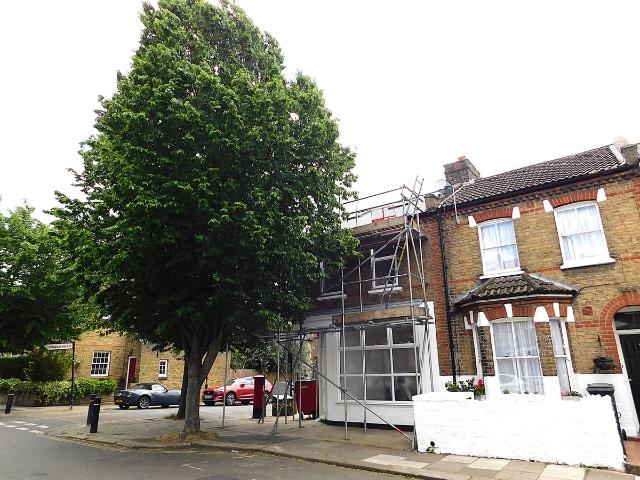 House for rent in London Borough of Hounslow, Greater London