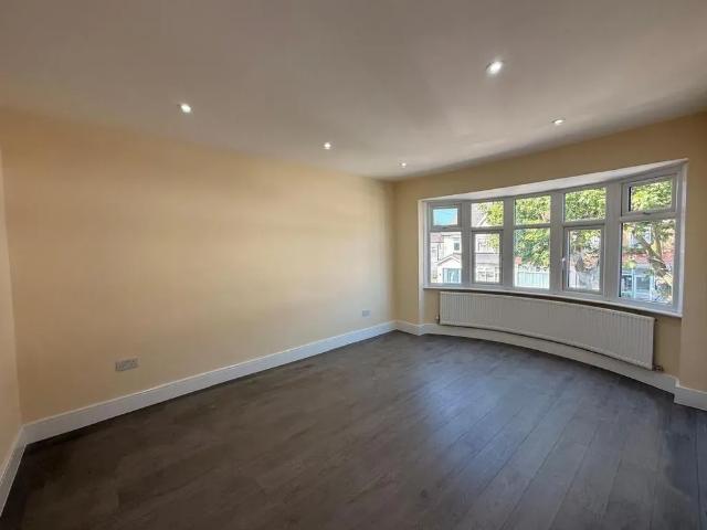 House for rent in London Borough of Croydon, Greater London