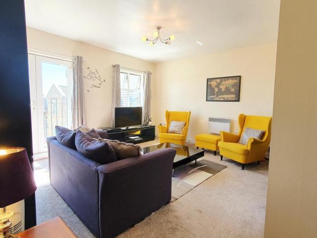 Apartment for rent in Charlton, Greater London