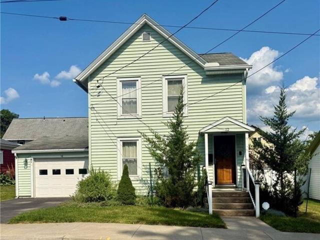 House for sale in Oneonta