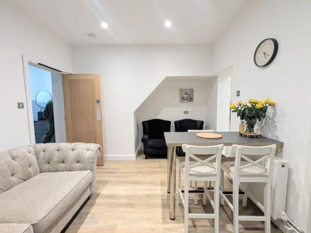 Room for rent in Hawthorn, Pontypridd