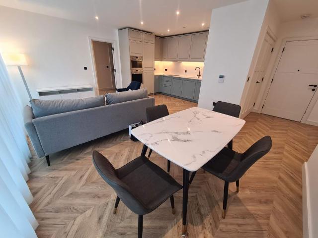 Apartment for rent in Norbiton, Greater London