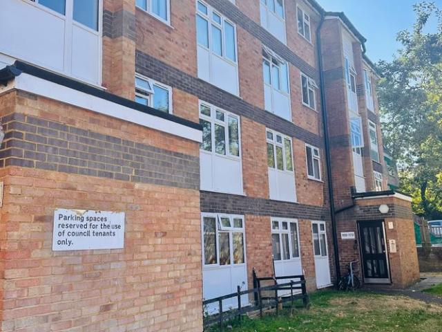 Apartment for rent in Spring Park, Luton