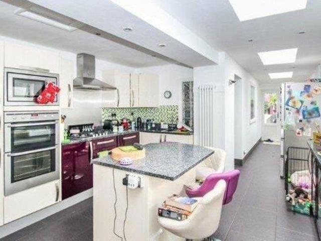 House for sale in Stourbridge, West Midlands