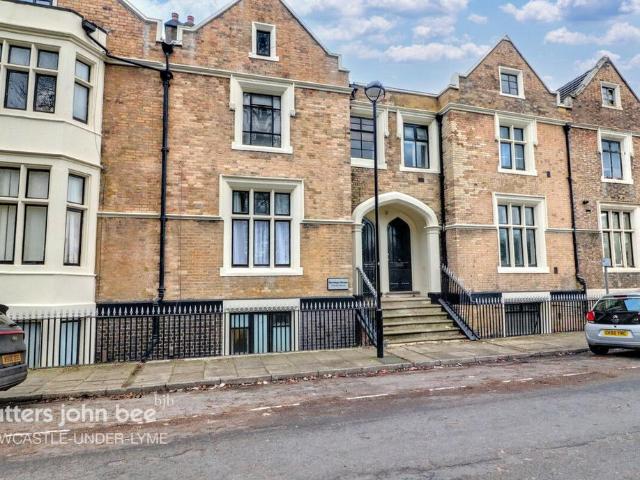 Apartment for rent in Stoke, Stoke-on-Trent