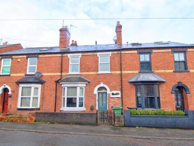 House for sale in Stourbridge, West Midlands