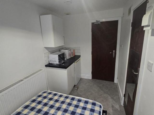 House for rent in Woodsetton, Coseley