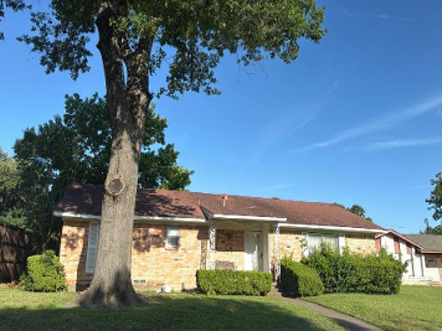 House for sale in Dallas, Texas