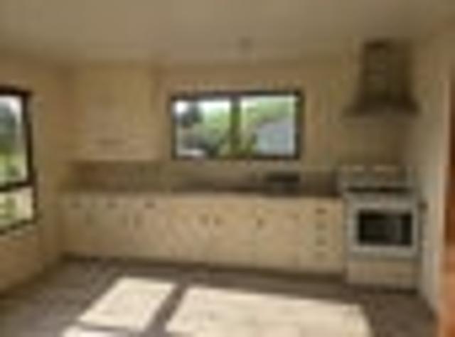 House for rent in Awhitu