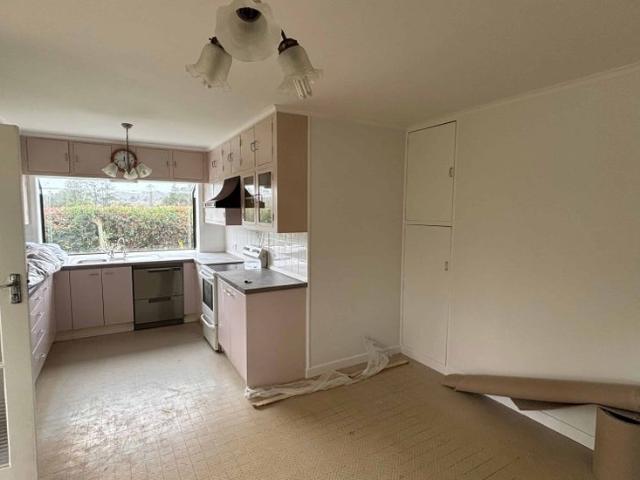 House for rent in Awhitu, Oroua County