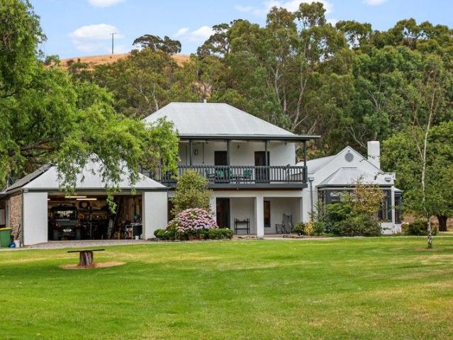 Cottage for sale in Hindmarsh Valley, South Australia
