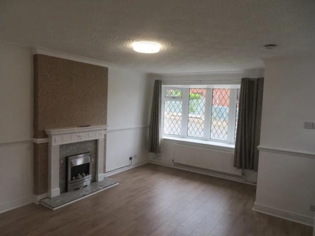 House for rent in Burnedge, Greater Manchester