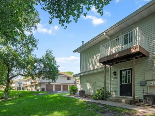 Condo for sale in Brooklyn Park