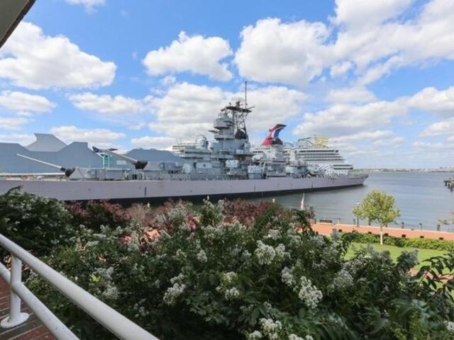 Condo for sale in Norfolk