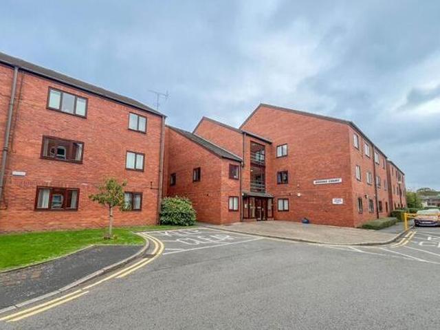 House for sale in Rugby, Warwickshire