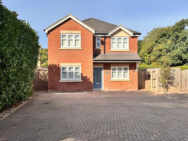 House for rent in Windy Arbour, Warwick