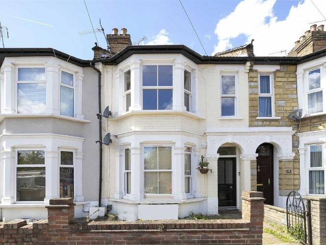 Apartment for rent in Upper Walthamstow, Greater London