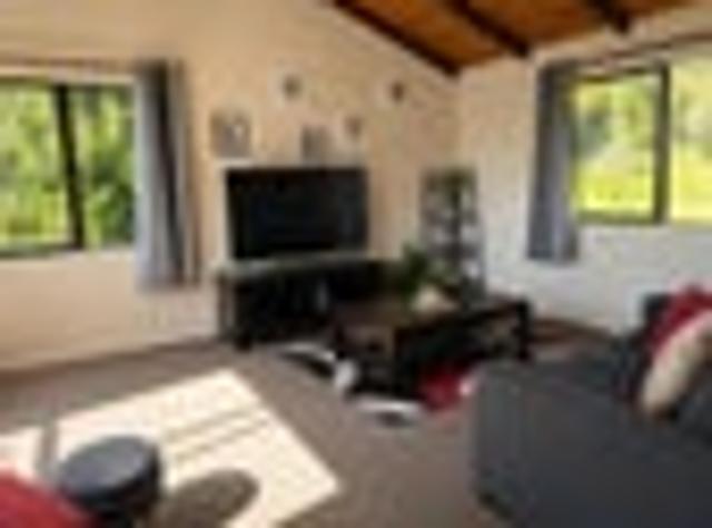 Townhouse for rent in Omokoroa, Bay Of Plenty