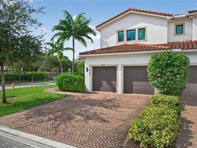 House for sale in Hollywood, Florida
