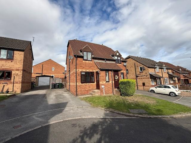 Apartment for rent in Dalton, Rotherham