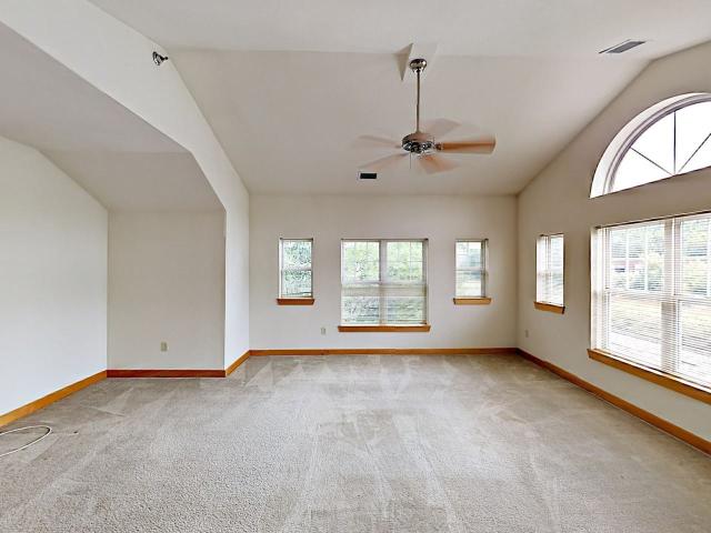 Apartment for rent in Brookfield, Wisconsin