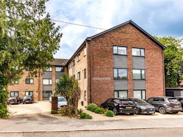 Apartment for rent in Wooburn, Wooburn Green