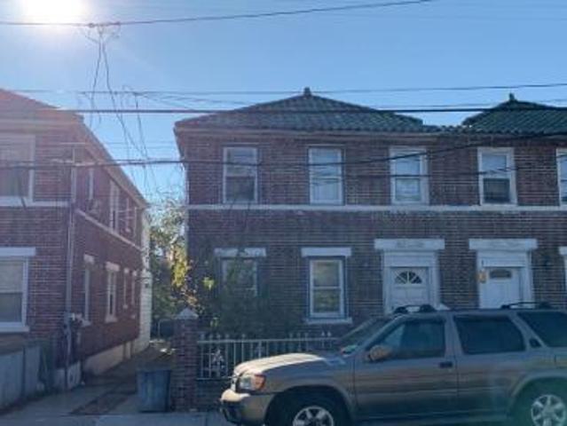Condo for sale in Queens, Arverne
