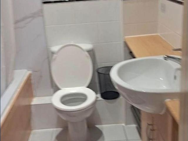 Room for rent in Kingston, Greenheys