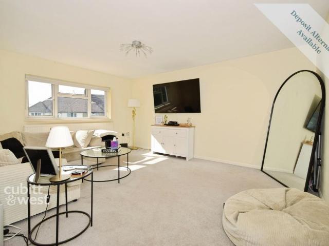 Apartment for rent in Perryfields, West Sussex