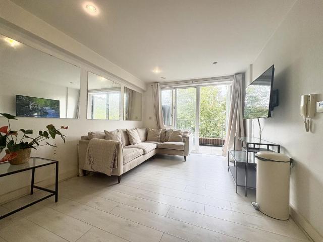 Apartment for rent in Royal Borough of Greenwich, Greater London