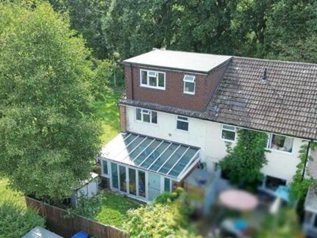 House for sale in Farnborough, Hampshire