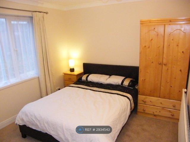 House for rent in Farnborough, Hampshire