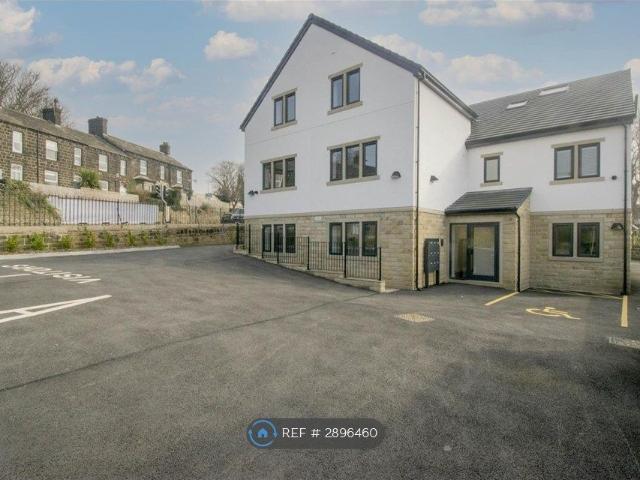 House for rent in Henshaw, Yeadon