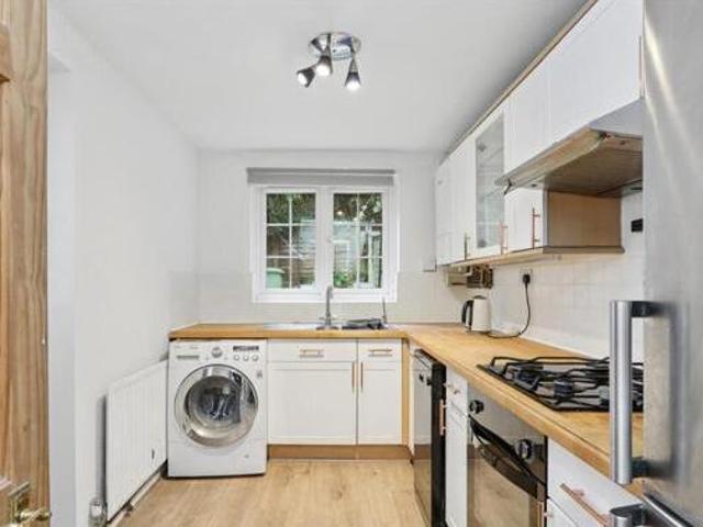 House for rent in Blackhills, Surrey