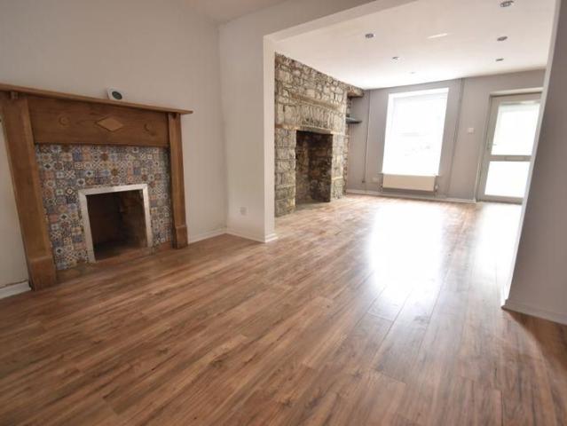 House for rent in Llanharry