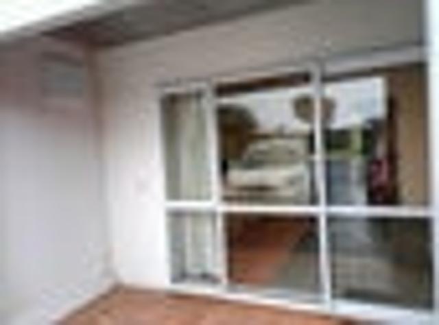 Apartment for rent in Kowhai Park, Wellington