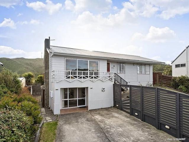 Apartment for rent in Kowhai Park, Wellington