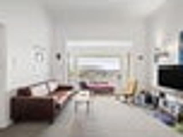 House for rent in Brooklyn, Wellington